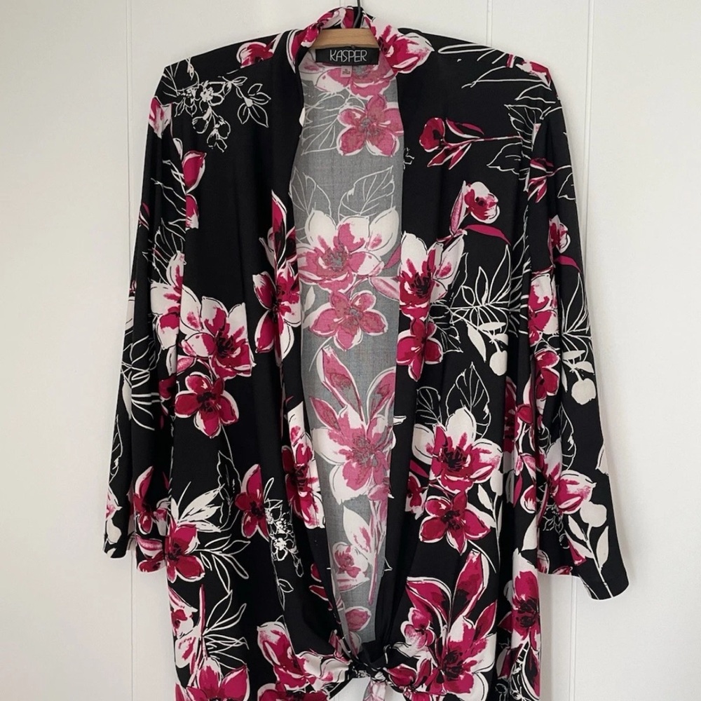 Kasper Cardigan Top Size XL